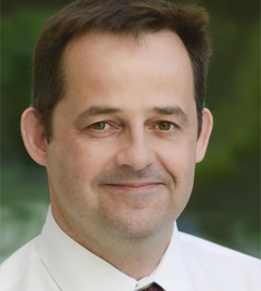 Peter_Dickinson